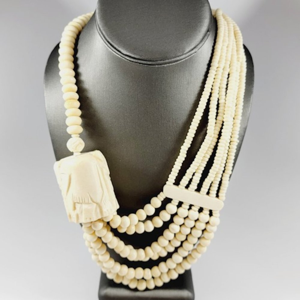 Vintage Carved Elephant Beaded Necklace